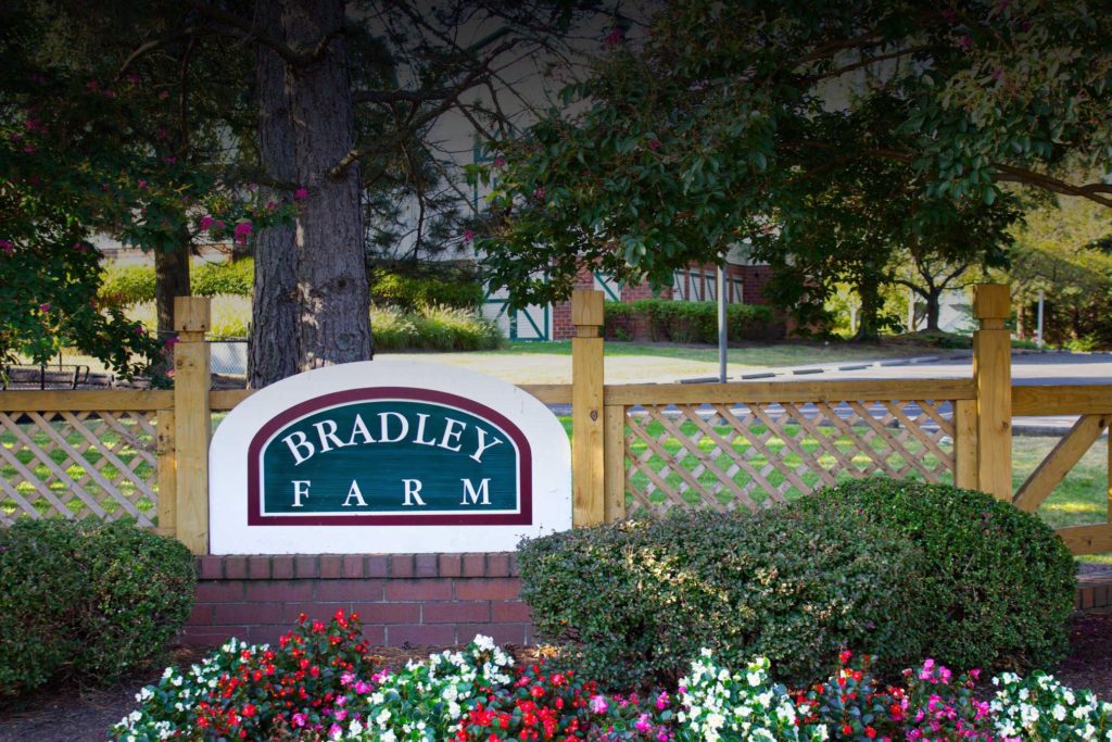 Bradley Farm entrance sign
